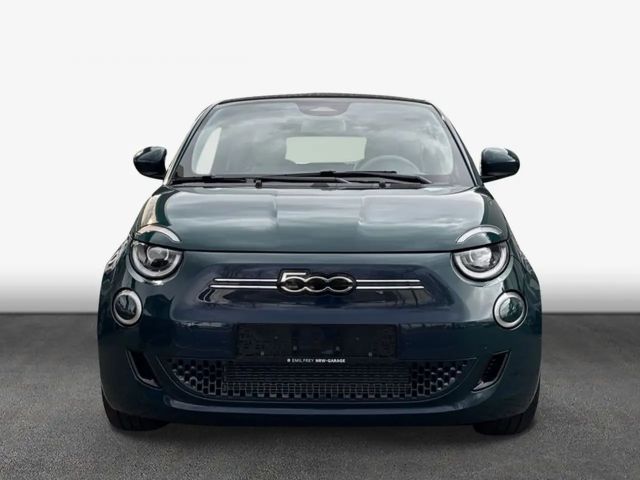 Fiat 500e La Prima