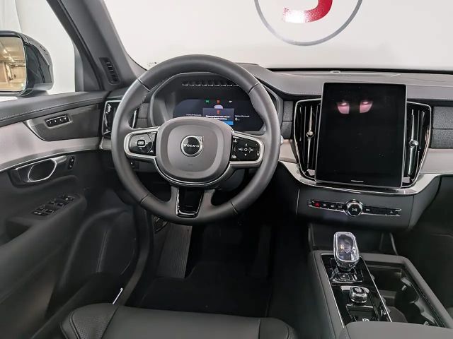 Volvo XC90 Plus T8