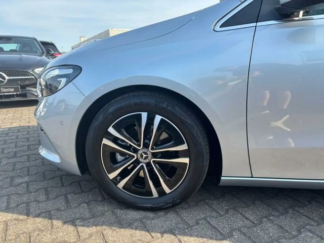 Mercedes-Benz B 180 B 180 PROGR+KAMERA+ASSIST+LED+EASY-PACK+SHZ+DAB