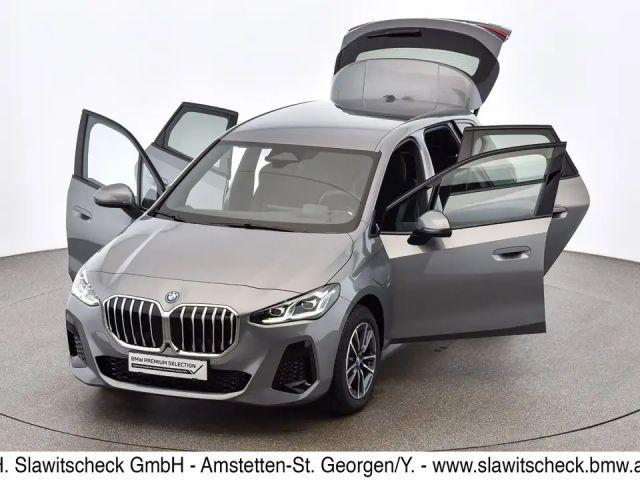 BMW 225 Sedan xDrive