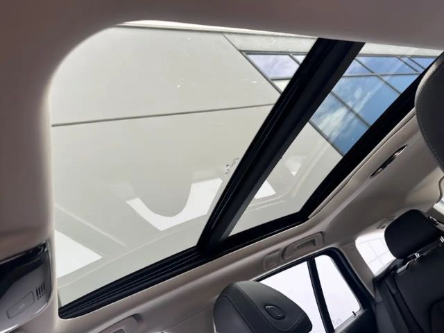 BMW 330 330e Touring