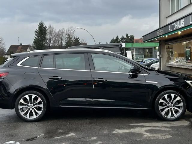 Renault Megane Combi EDC Intens TCe 140