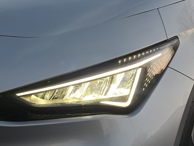 Cupra Born Born NAV LED KAM ACC GJ-REIF 19' 4xKAM SHZ