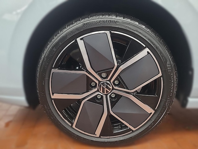 Volkswagen Golf 1.5 TSI