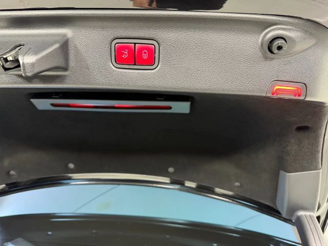 Mercedes-Benz S 500 4MATIC Sedan