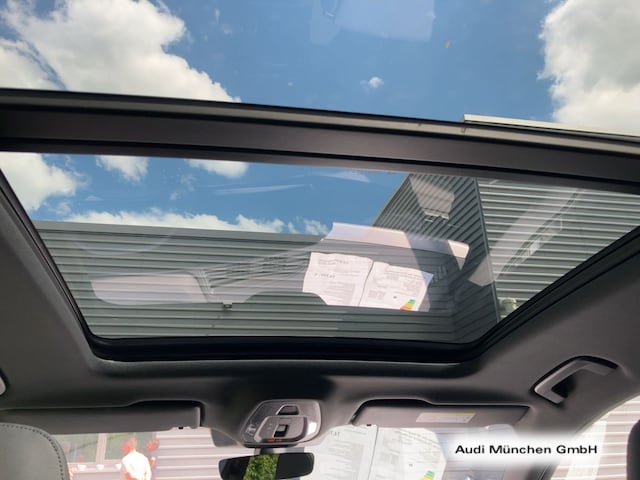 Audi Q6 e-tron Quattro