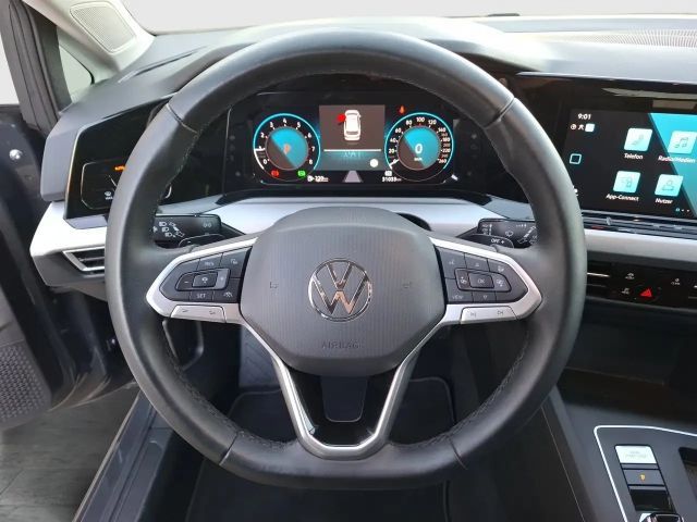 Volkswagen Golf DSG Life Variant