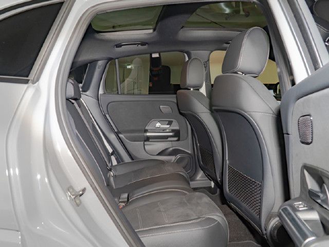 Mercedes-Benz GLA 250 4MATIC