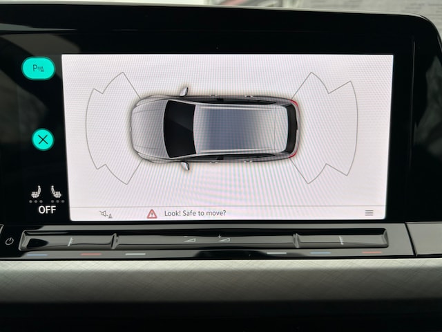 Volkswagen Golf 1.5 eTSI DSG Life Variant