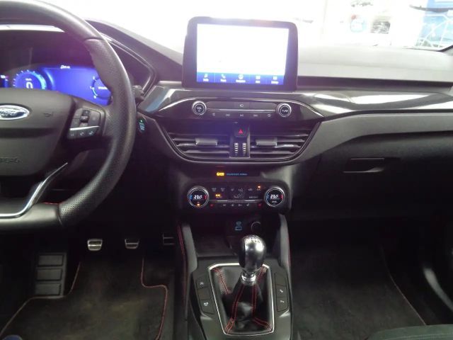 Ford Kuga Hybrid ST Line X