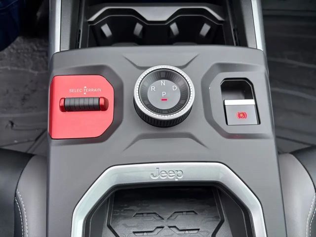 Jeep Compass NEW 74kWh 157 kW First Edition