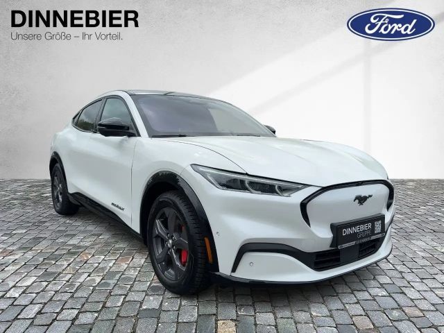 Ford Mustang Mach-E AWD
