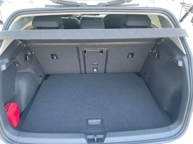 Volkswagen Golf 1.5 TSI Golf VIII Move