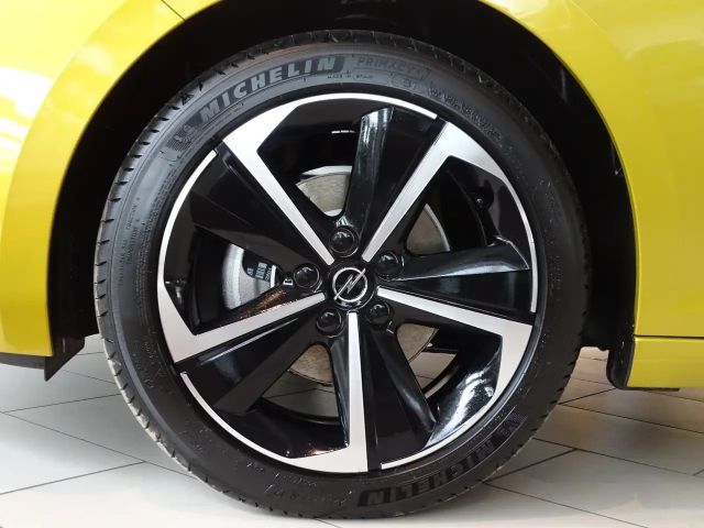 Opel Astra GS-Line Grand Sport