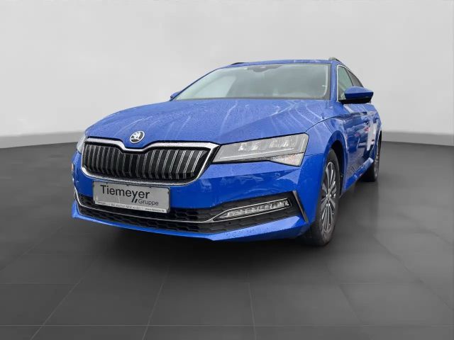 Skoda Superb Ambition Combi iV