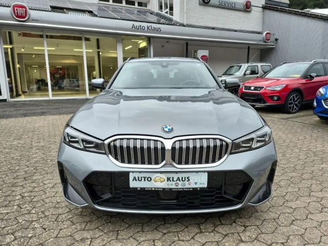 BMW 330 330i M-Sport Touring xDrive