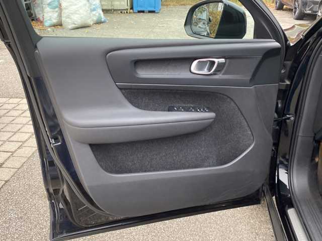 Volvo XC40 XC40 Navi LED Klima Standhzg el. Fenster