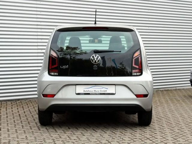 Volkswagen up! Move Move up!