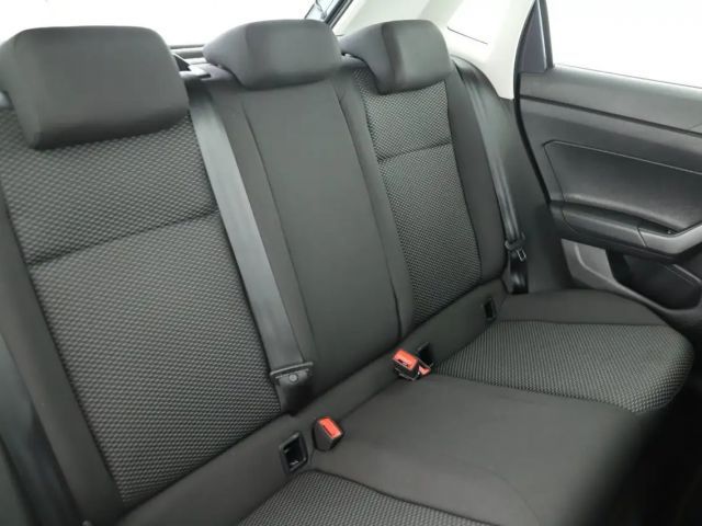 Volkswagen Polo 6 VI 1.0 LED App