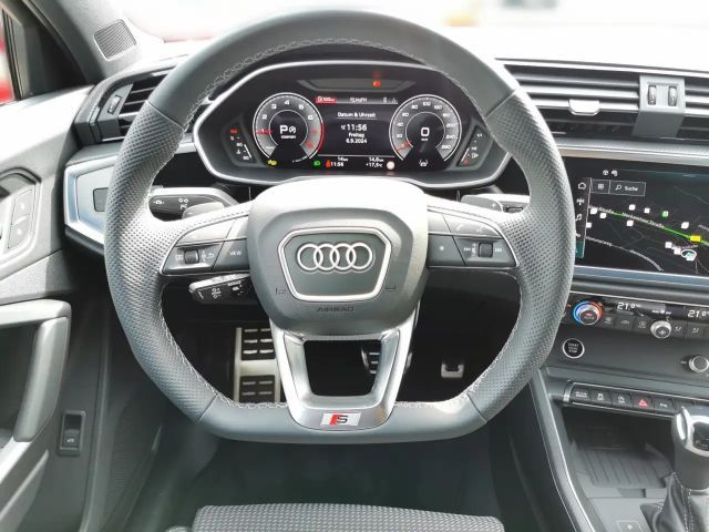 Audi Q3 35 TFSI S-Line