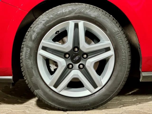 Ford Focus Cool & Connect