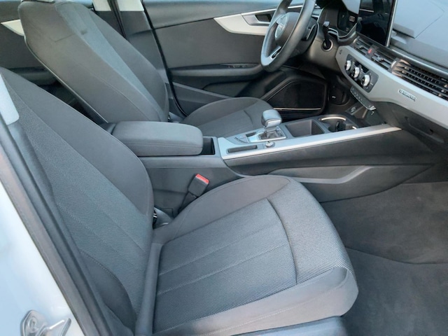 Audi A4 40 TDI Avant Quattro S-Tronic