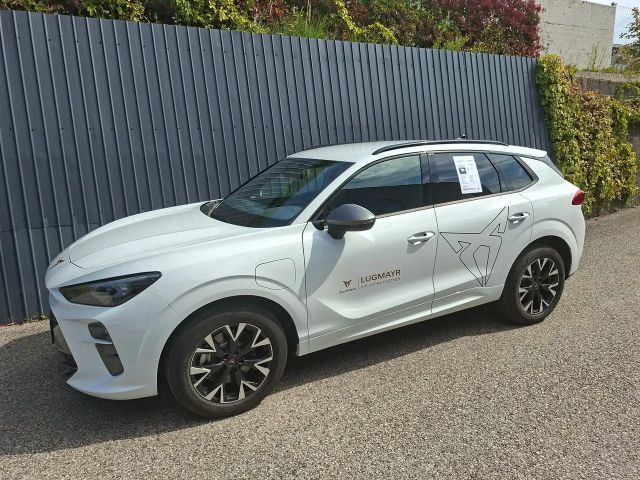 Cupra Terramar 1.5 e-Hybrid