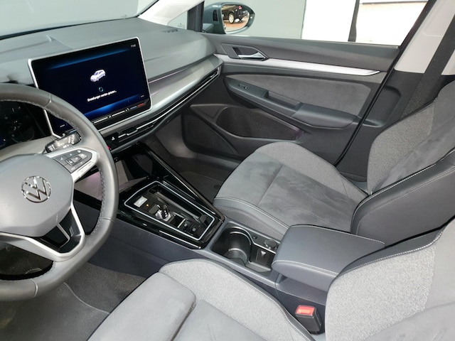 Volkswagen Golf 1.5 eTSI DSG Style