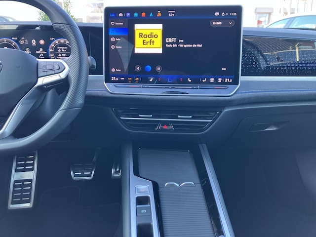 Volkswagen Passat DSG R-Line Style