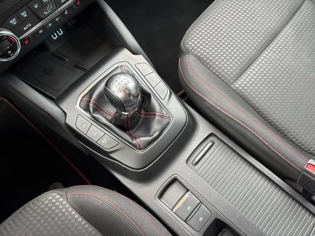 Ford Focus EcoBoost ST Line Wagon