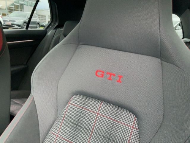 Volkswagen Golf 2.0 TSI GTI Golf VIII