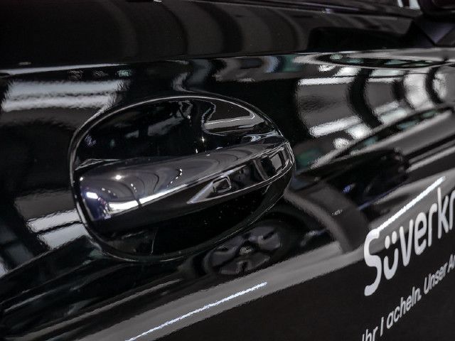 Mercedes-Benz A 200 A 200 d