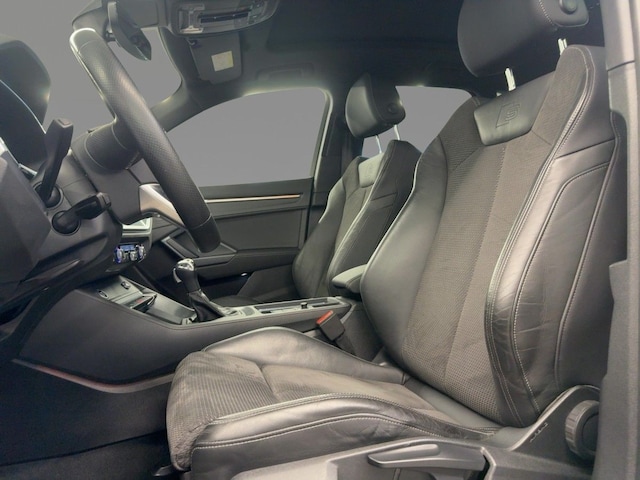 Audi Q3 35 TFSI S-Tronic