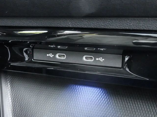 Volkswagen Golf 1.5 TSI Style Variant