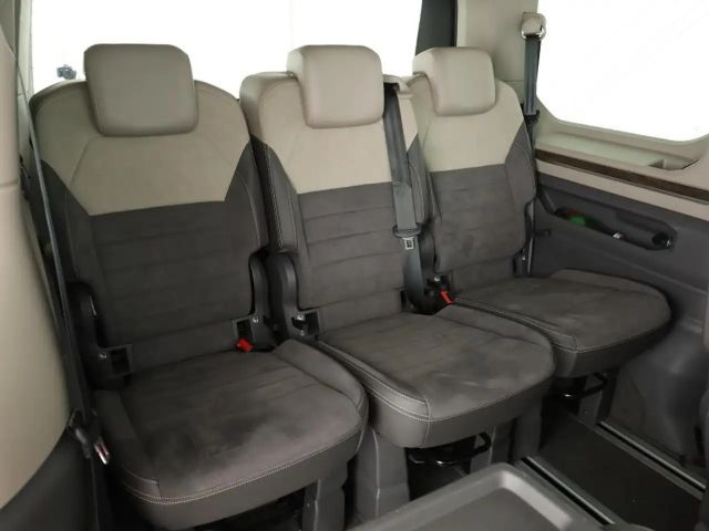 Volkswagen Multivan 2.0 TDI DSG Style T7