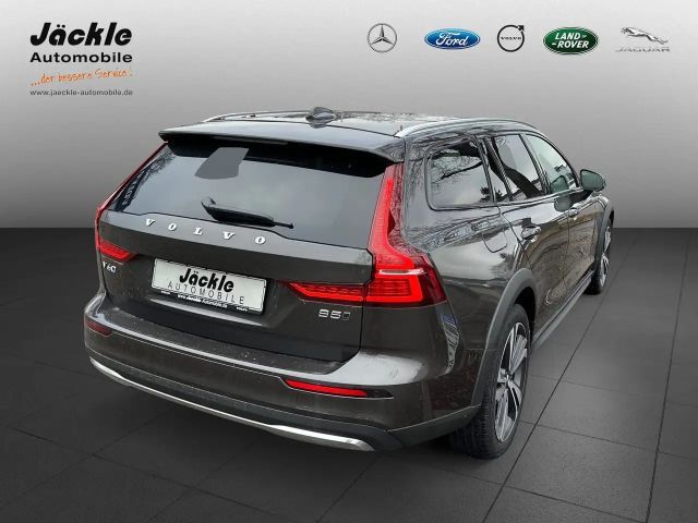 Volvo V60 Cross Country AWD Ultimate