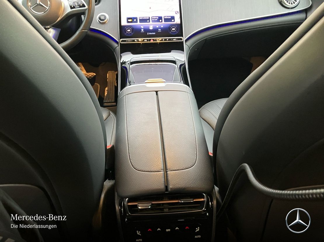 Mercedes-Benz EQE 300 Sedan