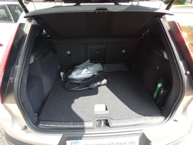 Volvo XC40 Bright Plus T4