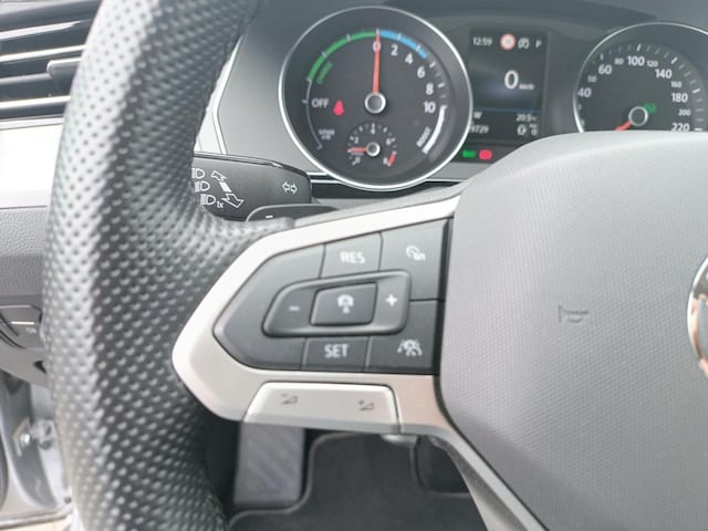 Volkswagen Passat DSG GTE Variant