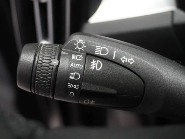 Volvo XC40 Recharge T4