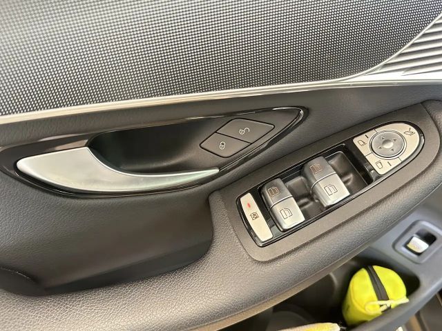 Mercedes-Benz EQC 400