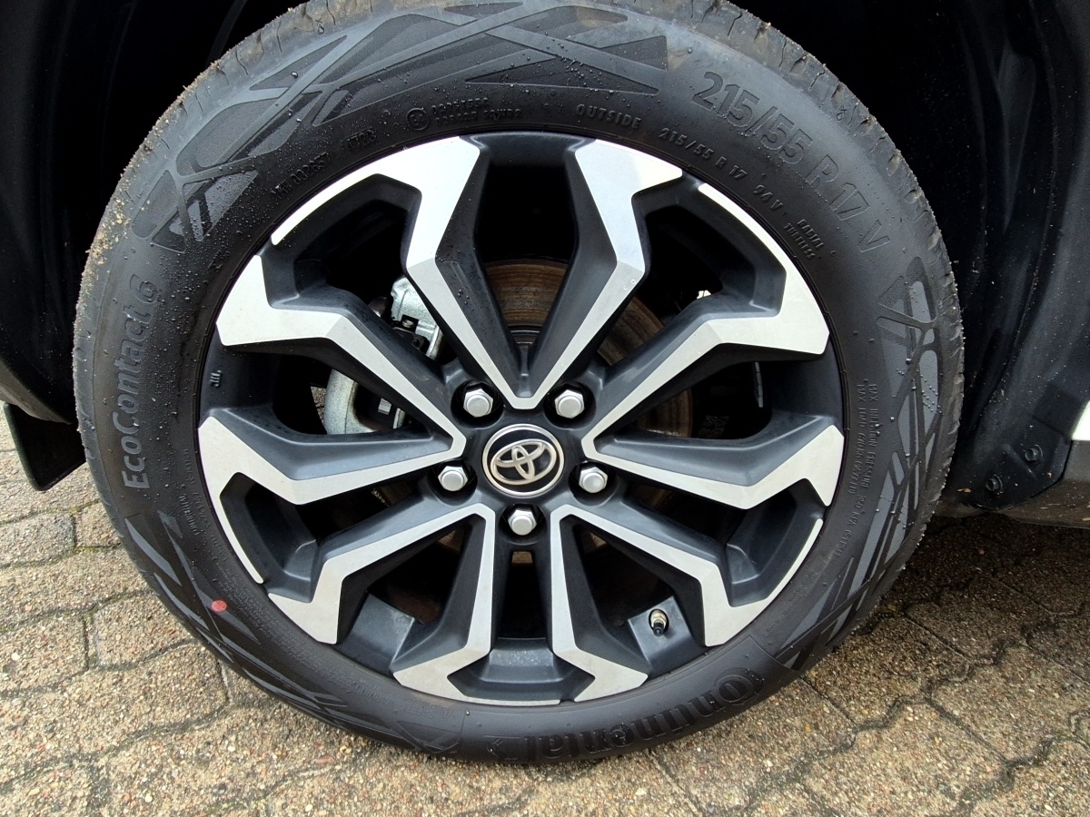 Toyota Yaris Cross 5-deurs Team D