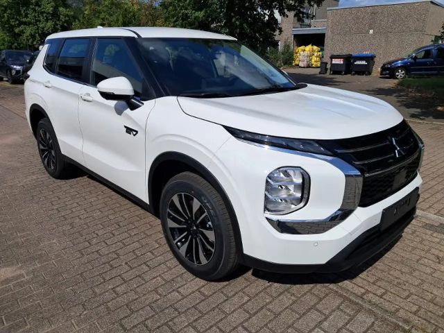 Mitsubishi Outlander PHEV