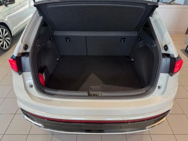 Volkswagen Taigo 1.0 TSI DSG R-Line