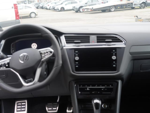 Volkswagen Tiguan Allspace DSG R-Line Style