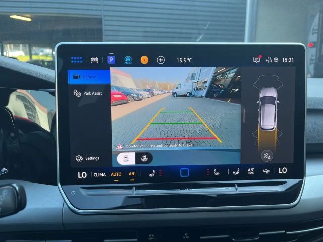 Volkswagen Golf 1.5 eTSI DSG Golf VIII Life