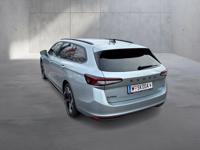 Skoda Superb Sportline iV
