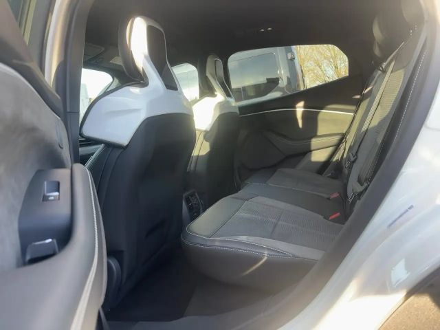 Ford Mustang Mach-E AWD GT