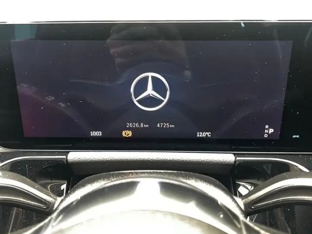 Mercedes-Benz B 180 Sedan