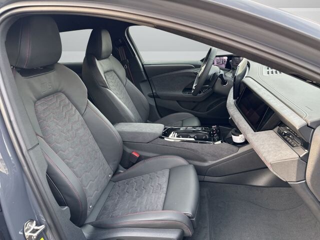 Audi A6 e-tron Avant